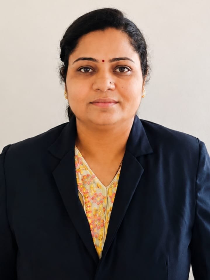 Mrs. Ashwini V. Sonwalkar - Lab Technicians at PES College of Pharmacy and Research Center Phaltan