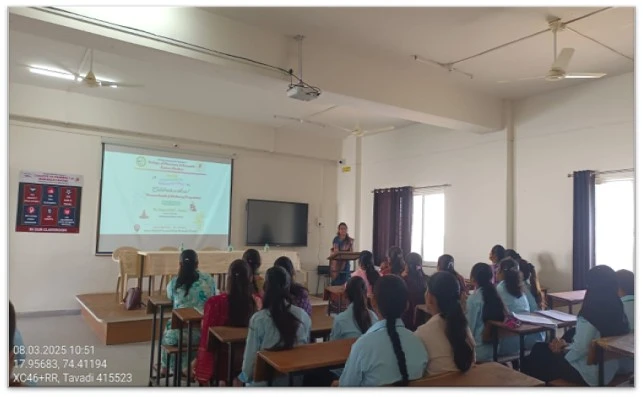 International Women’s Day Celebration 2025 at PES Pharmacy 2 Dr. Sujata Patil-Dadas delivering Women Health and Well-being guest lecture at PES College of Pharmacy Phaltan